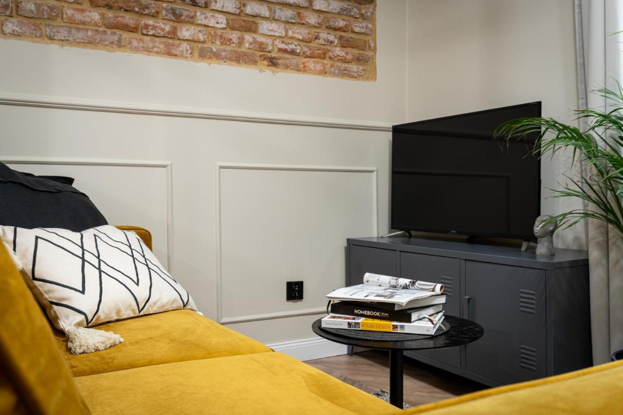 Househost Apartment : Topolowa 26/17 คราคูฟ ภายนอก รูปภาพ